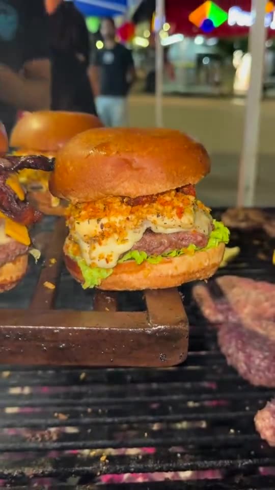 O BBB, com dois blends e bacon
